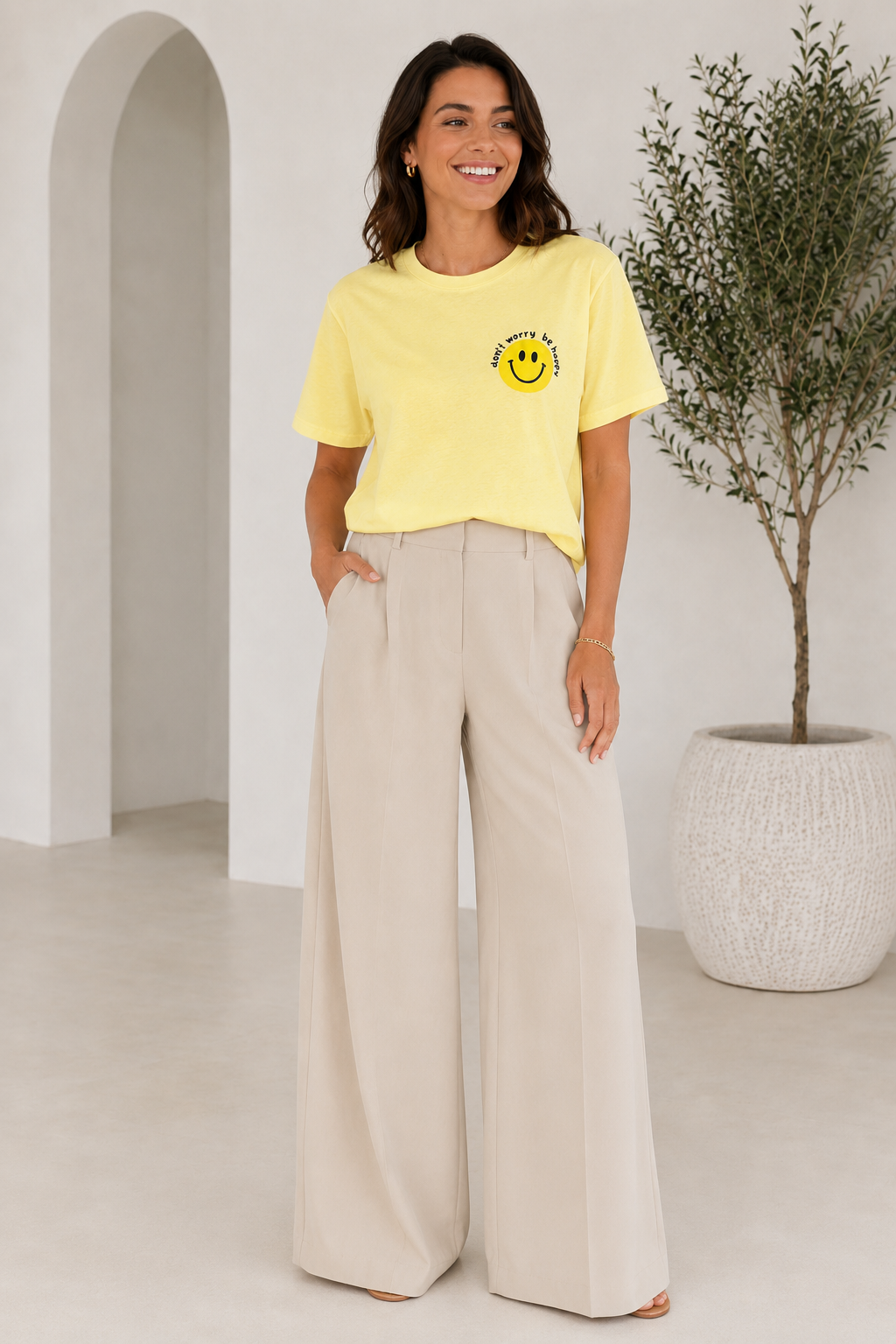 Smiley Tshirt Do what Makes You Happy gelb