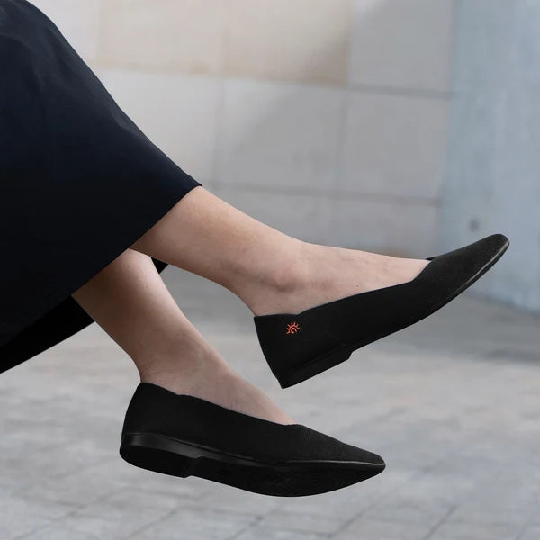 a.soyi Flat Elea Black