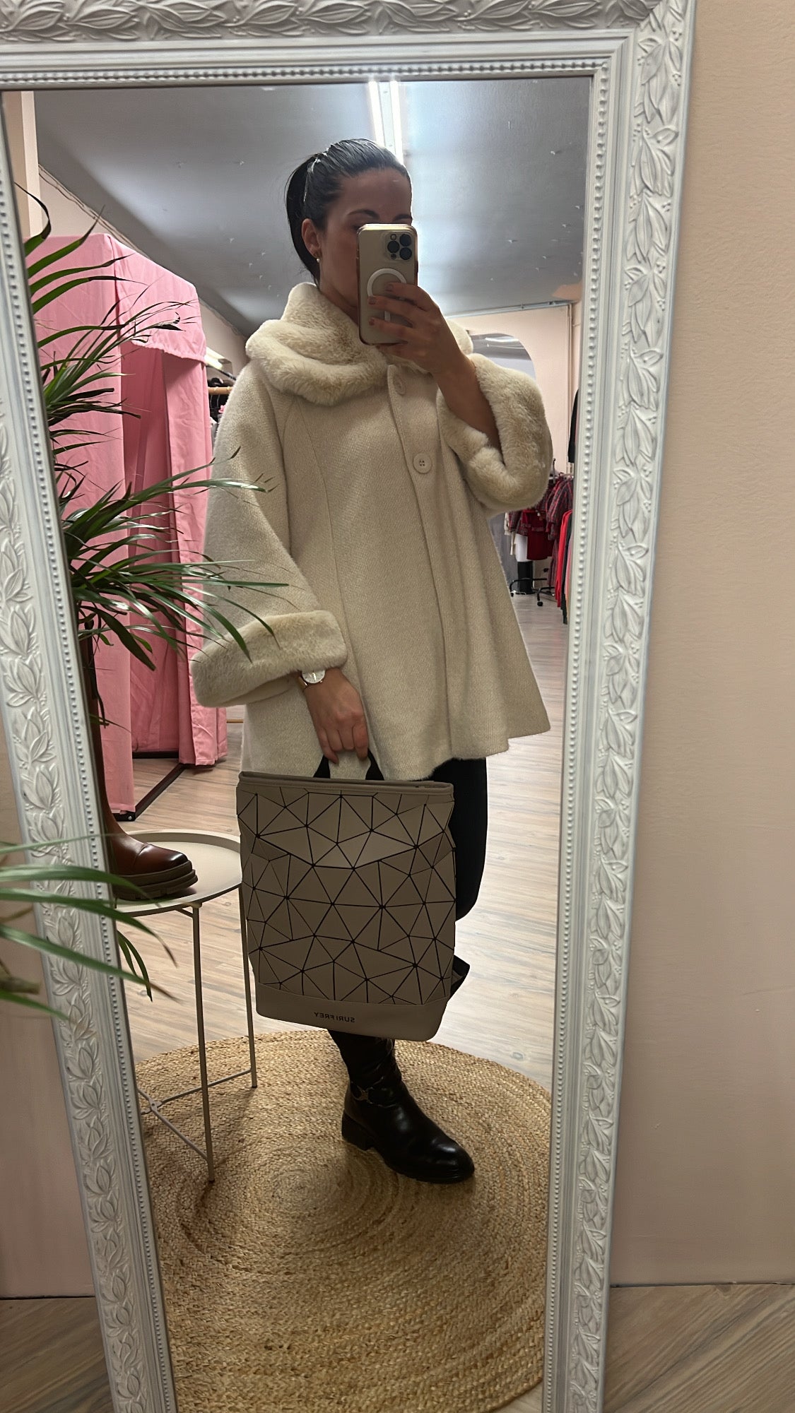 Damen Poncho/Mantel Creme