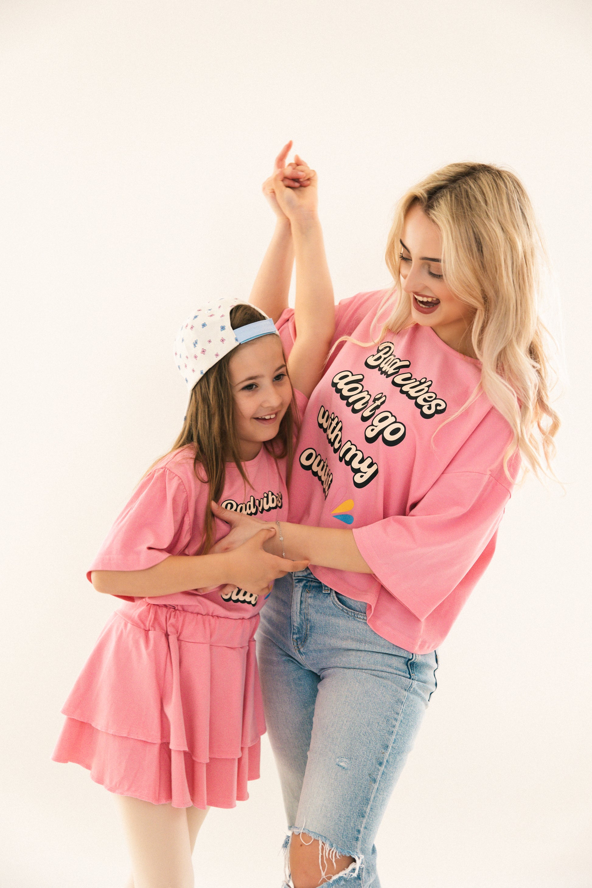 Bad Vibes don‘t go with my outfit - rosa Damen T-Shirt