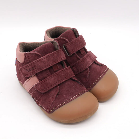 KOEL Barfuß-Krabbelschuh Austin Suede in Bordeaux bei MINIBEB