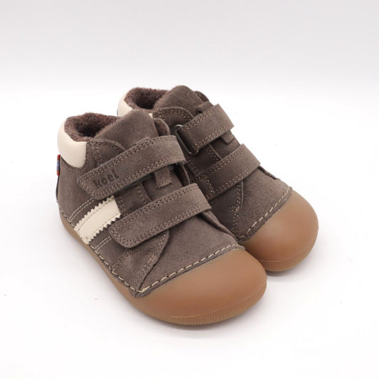 KOEL Barfuß-Krabbelschuh Austin Suede in Taupe bei MINIBEB
