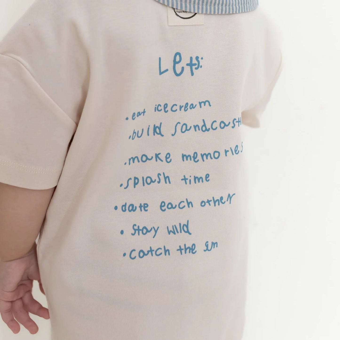 Vanessa_Boesh X Cosy Roots – Summer Bucket List Shirt